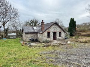 Photo 7- click for photo gallery